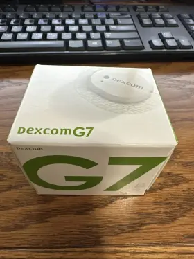 Dexcom 086270077010 G7 Overpatch Waterproof Transparent Adhesive Patch And White Cgm Unit