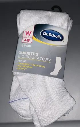 Dr. Scholls 042825610286 Dr.scholls Womens Diabetes And Circulatory Ankle 4 Pairs Socks 4-10