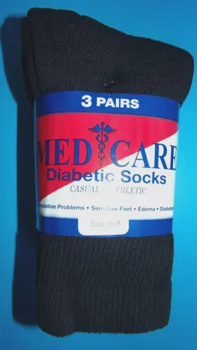 Med Care 810966026026 Nwt - 3 Pairs Diabetic Black Crew Socks Size Small Us 6-8 Usa