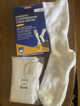 Unisex Riteaid 011822017442 2 New Diabetic Compression Socks Crew White Large 8-15 Mmhg Non Irritating Toes