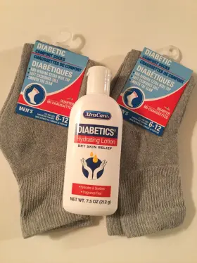 Xtra Care 849607069139 3 Pc Gift Set Diabetic Hydration Lotion 7.5 Oz Size 6 12 Quarter Socks